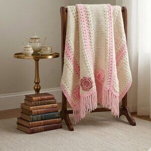 Handmade 3D Rose Crochet Fringe Blanket